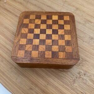 House of Chess - 4.75 " Wooden Magnetic Travel Chess Set with Storage Drawer